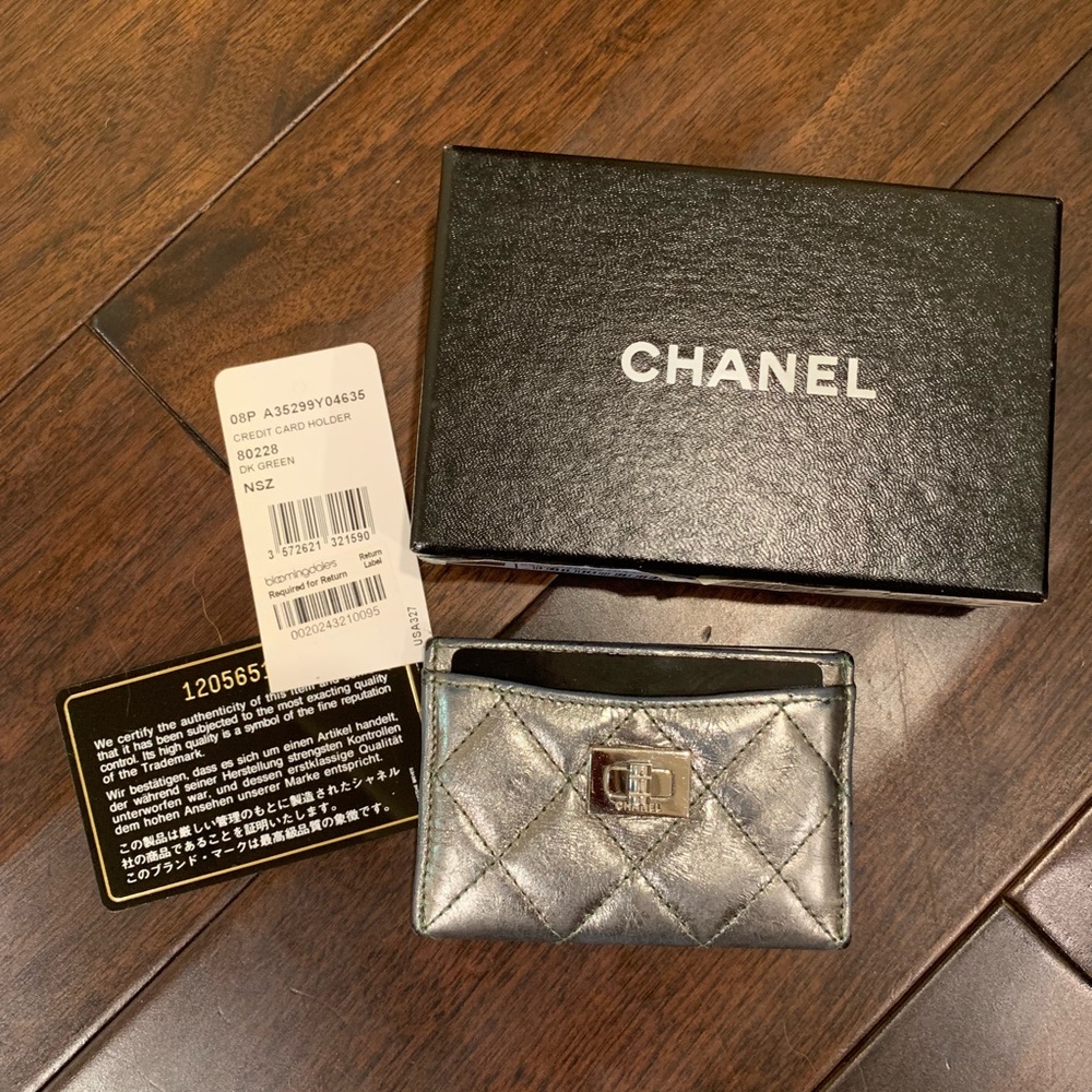 ✨Authentic✨ CHANEL 2.55 card holder wallet